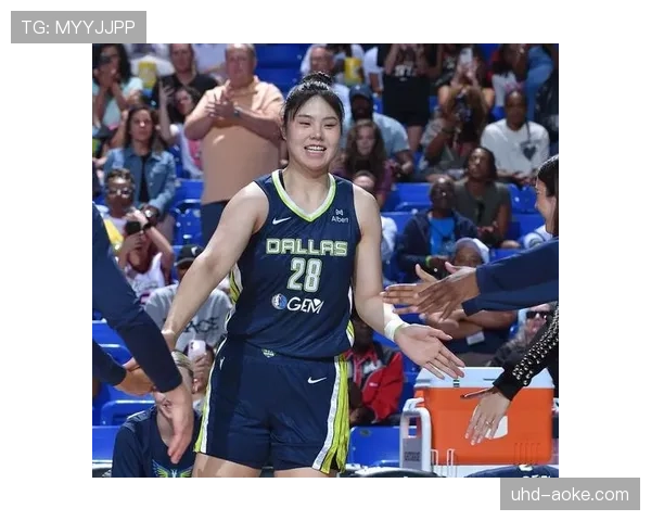 李月汝训练营状态：右膝康复进展与空间型内线转型